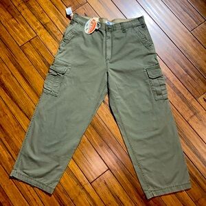 Cargo pants Old Navy.